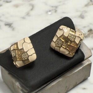 Chic Gold and Cream Mosaic clip on Earrings